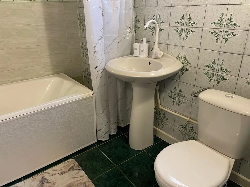 Коттедж Уютный дом в центре города !!! — Ейск