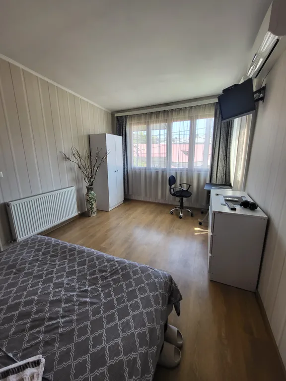 Очень светлая, тёплая квартира