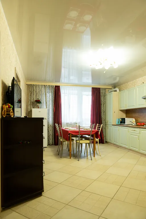 Трёхкомнатные апартаменты рядом с вокзалом