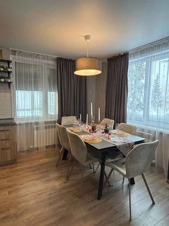 Дом с верандой, камином и сауной - вид на горы