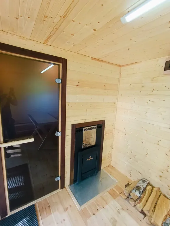 Дом комфорт класса у леса