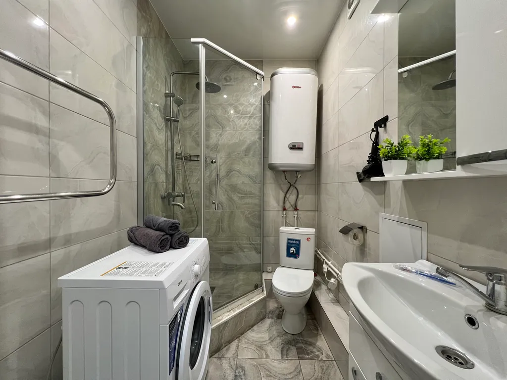 Комфортная студия в центре. Не берем оплату за финальную уборку