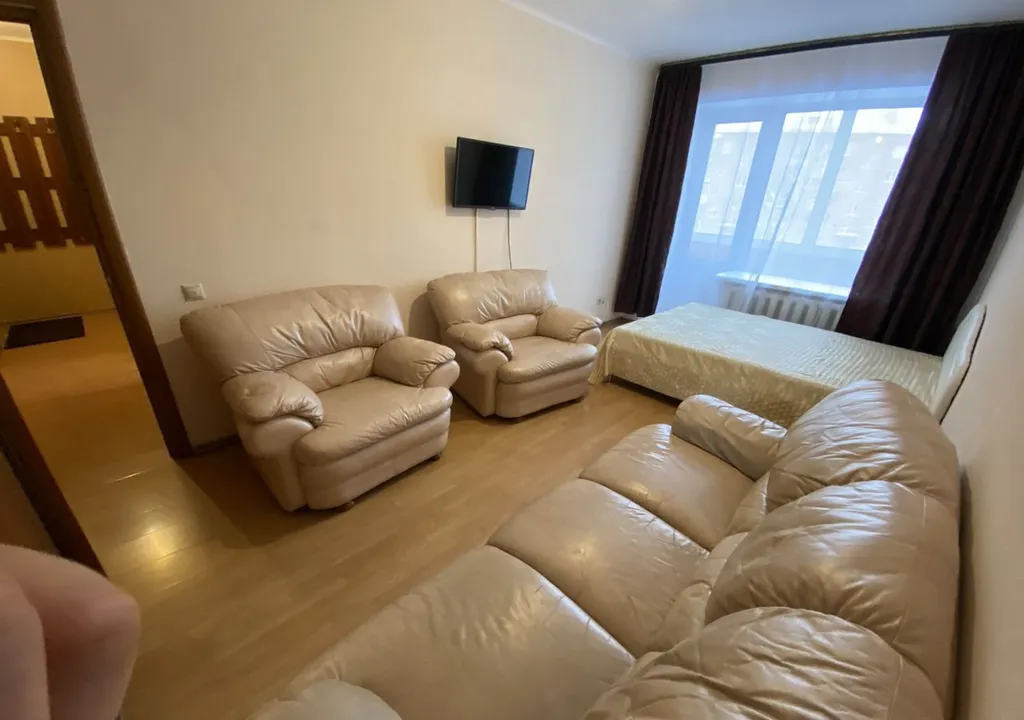 Двухкомнатная квартира со всеми удобствами — аренда посуточно в Кемерово