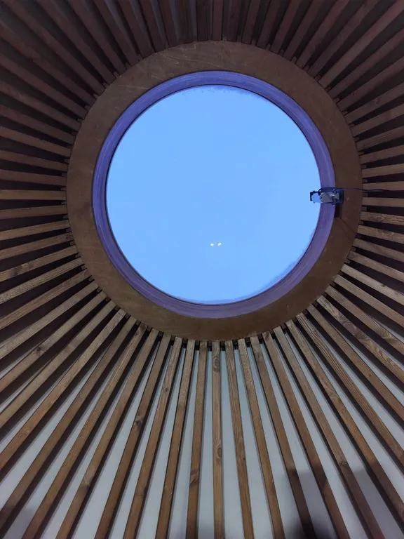 Уникальная современная юрта с максимальными удобствами