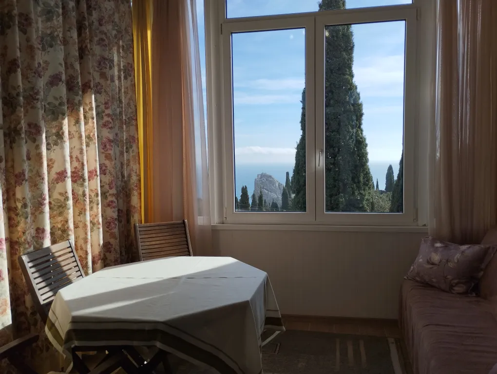 Квартира с видом на море и горы в вилле