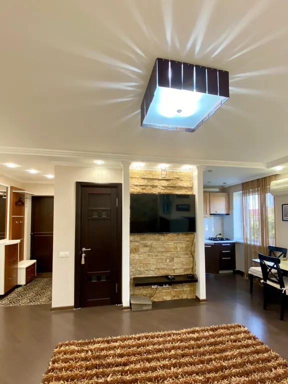 Квартира 2-комнатная Квартира — Геленджик