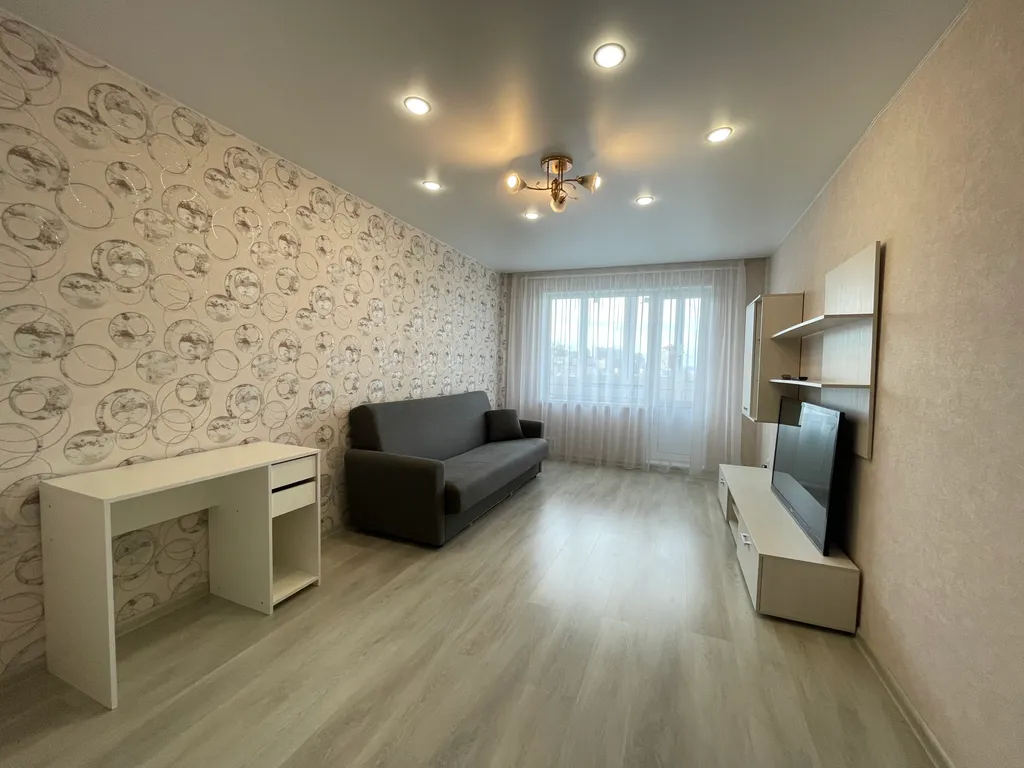 2‑комн. квартира рядом с Долиной уюта на ул. Олега Кошевого, 14к2