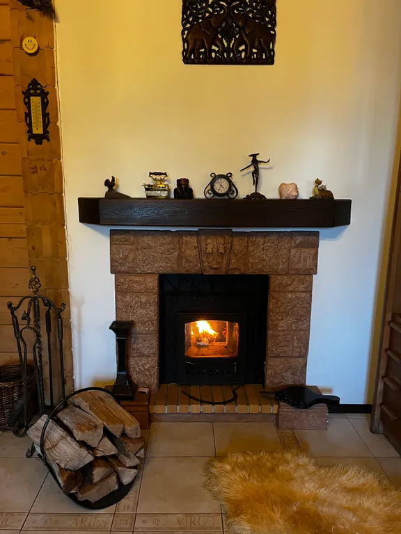 Шале на берегу