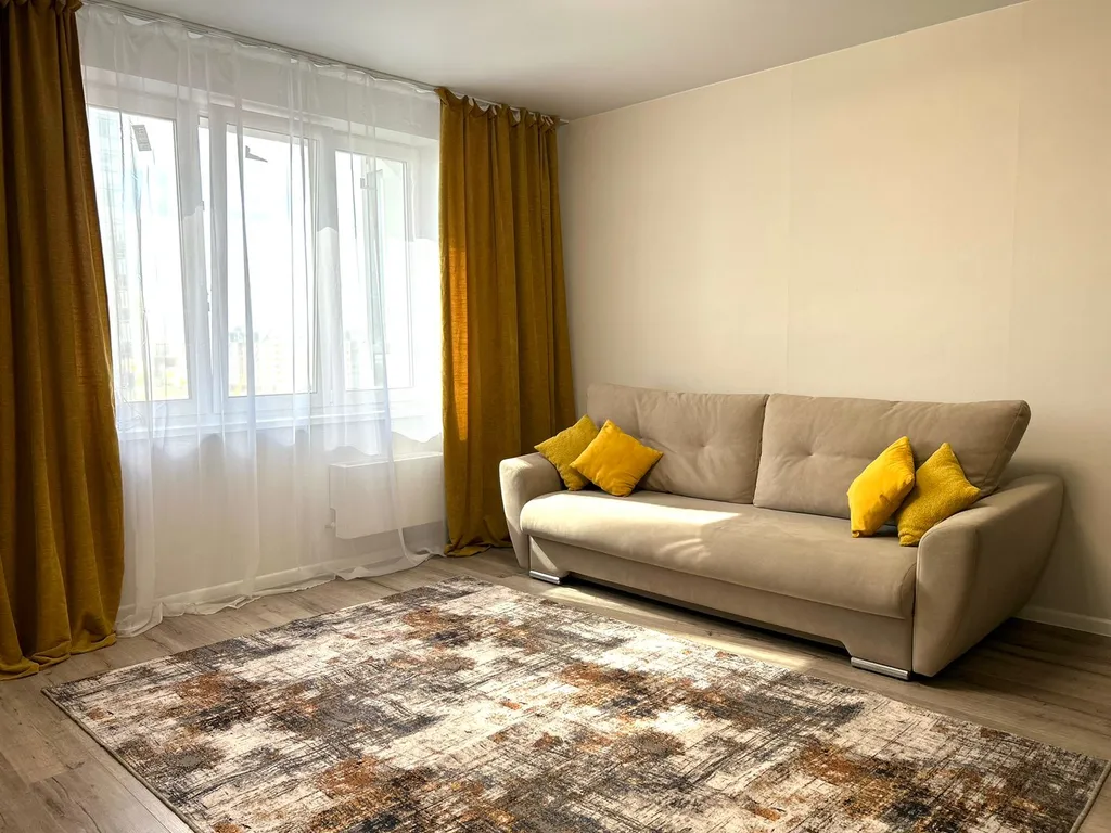 Квартира Двухкомнатная квартира рядом с планетой — Красноярск