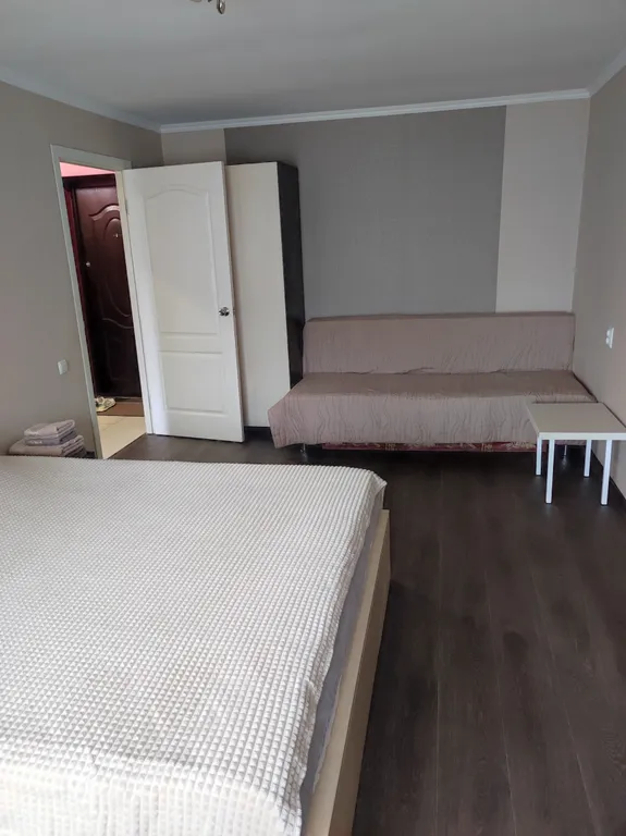 Теплая уютная квартира на Щетинина, вода 24/7