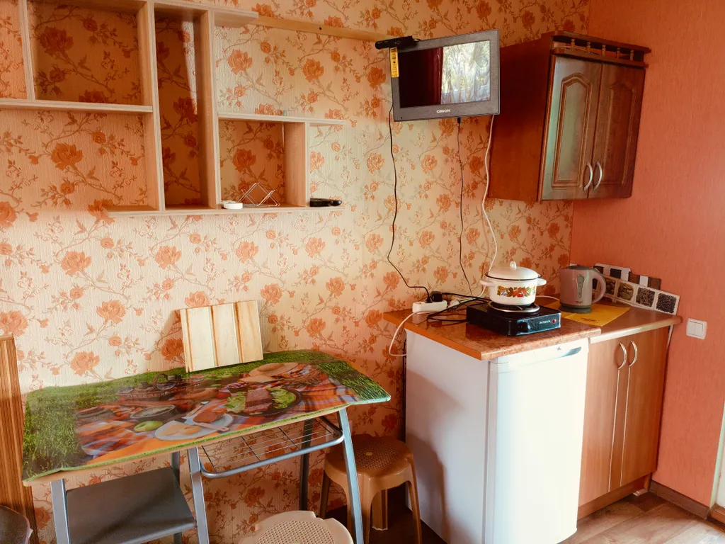 Уютная небольшая  студия, с видом на море и  на вершину Ай-Петри.