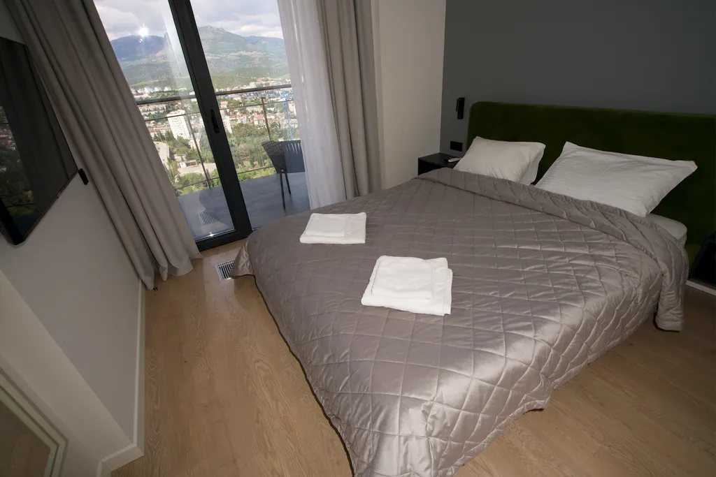 Апартамент с отдельной спальней ls-diamond green с 13 этажа