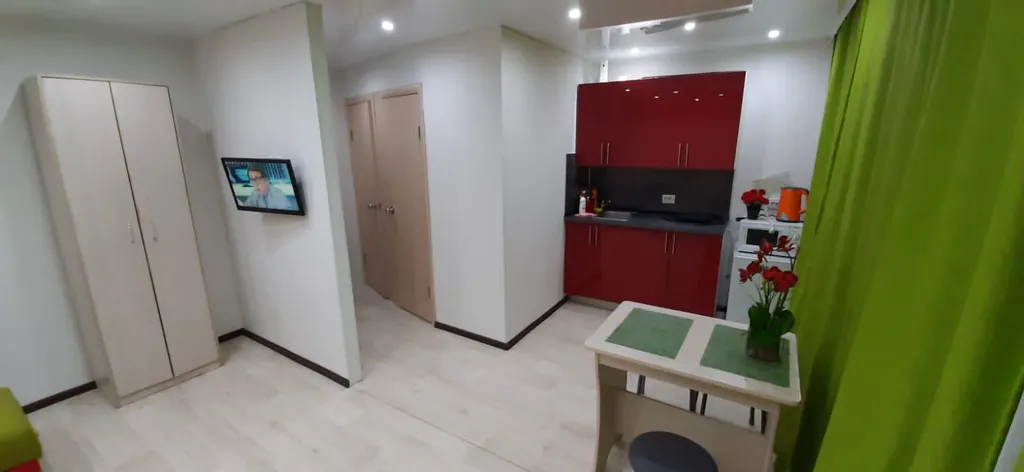 Уютная квартира-студия в центре, возле ЖД Вокзала