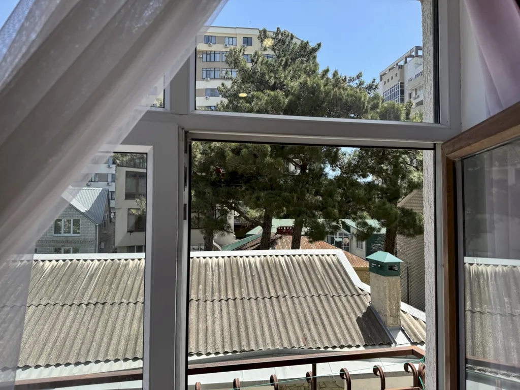 Квартира 1-к квартира у моря с видом на горы - центр — Геленджик