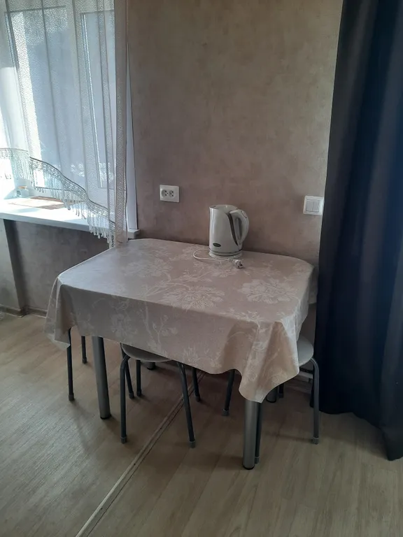 Уютная квартира рядом с КГУ, рынком