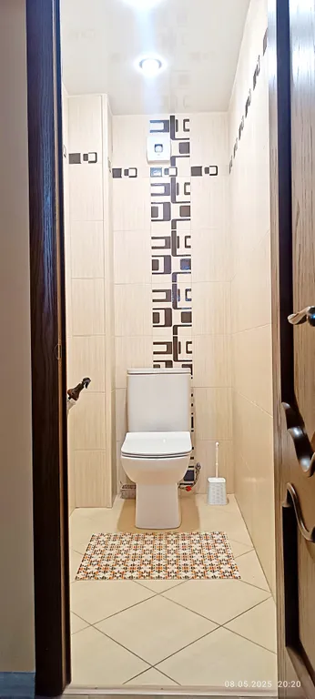 Квартира с видом на набережную и горы