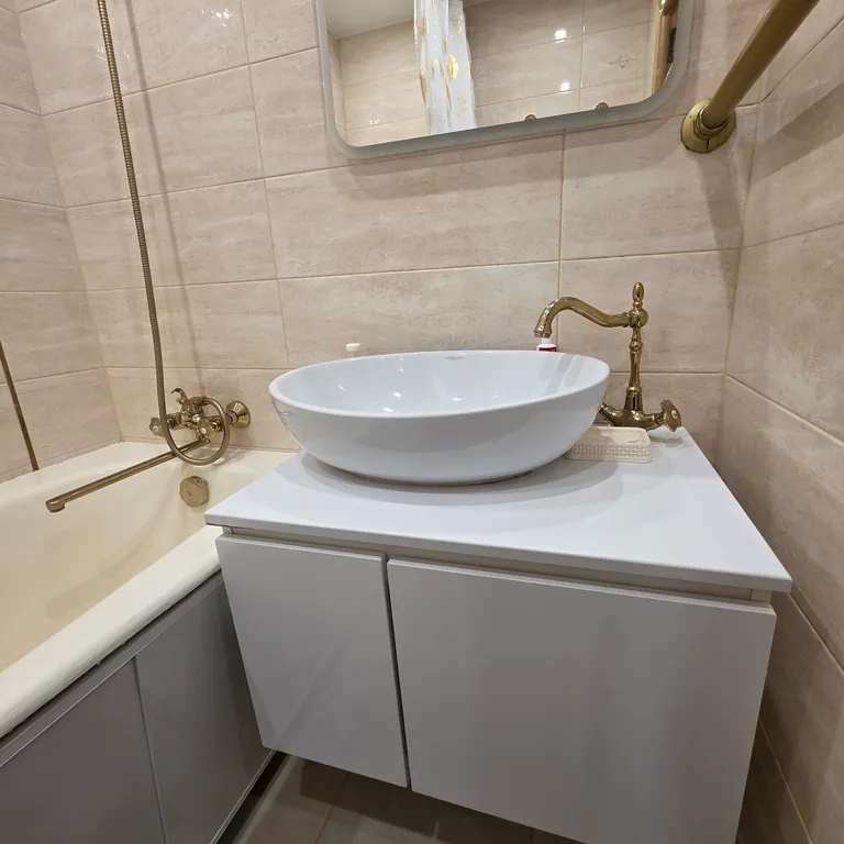 Современная 1-комнатная квартира, недалеко от центра