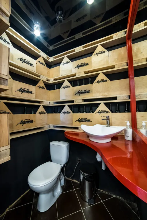 Дом-корабль с баней на Минском море