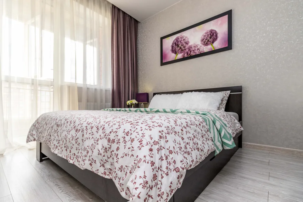 Уютная квартира в новом доме — аренда посуточно в Сургут