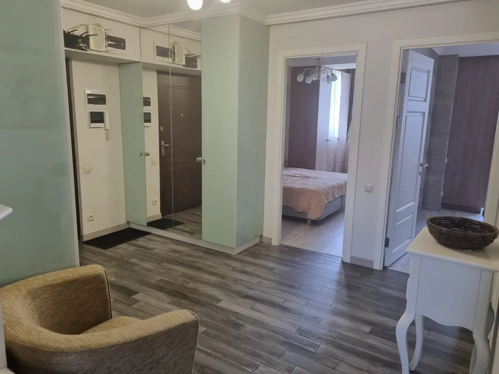 Просторная красивая трёхкомнатная квартира в самом центре города