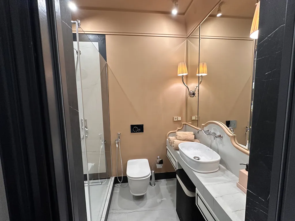 Уютная квартира с дизайнерским ремонтом в самом центре города