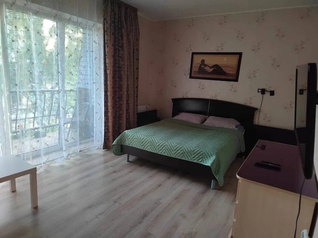 Просторная 2-комнатная квартира с кухонной зоной — аренда посуточно в Кемь