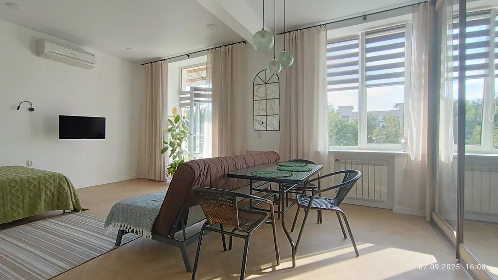 Просторная студия в самом Центре Могилёва напротив университета БРУ