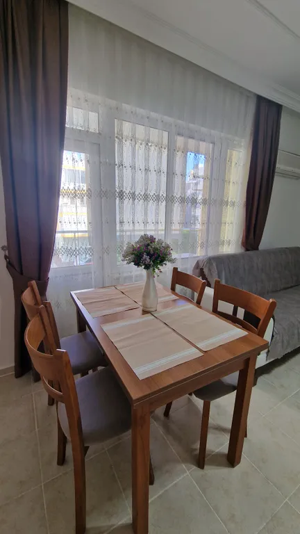 Квартира для большой семьи рядом с морем и парком