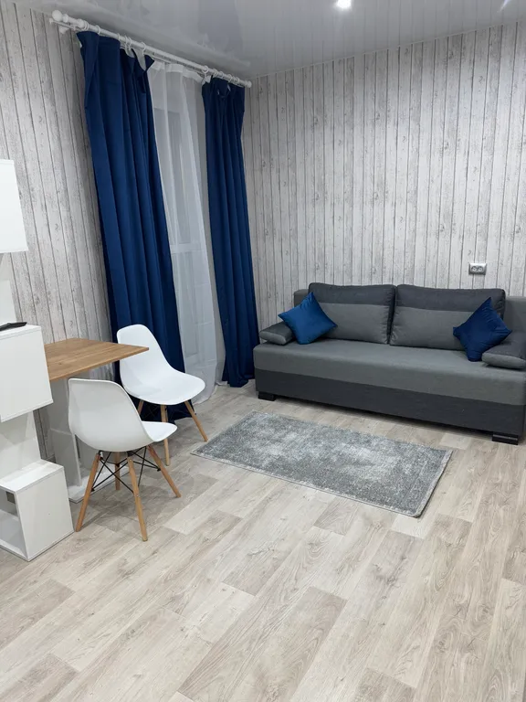 Студия у метро