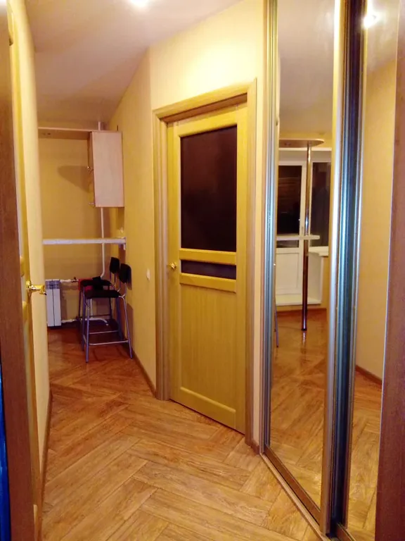 Однушка с балконом и кондиционером в центре