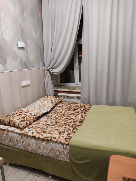 Комната — аренда посуточно в Санкт-Петербург