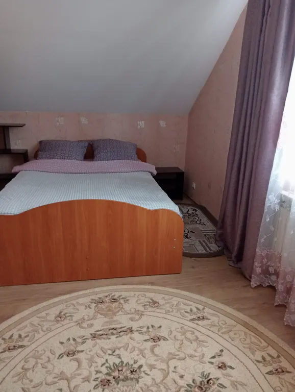 Жильё в загородном доме