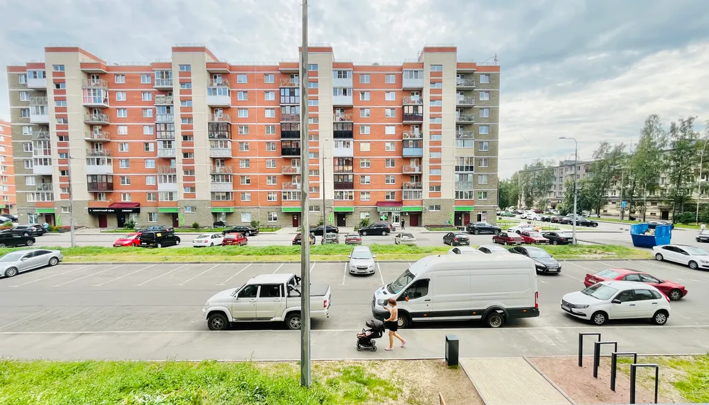 Квартира 1-комнатная Квартира — Колпино