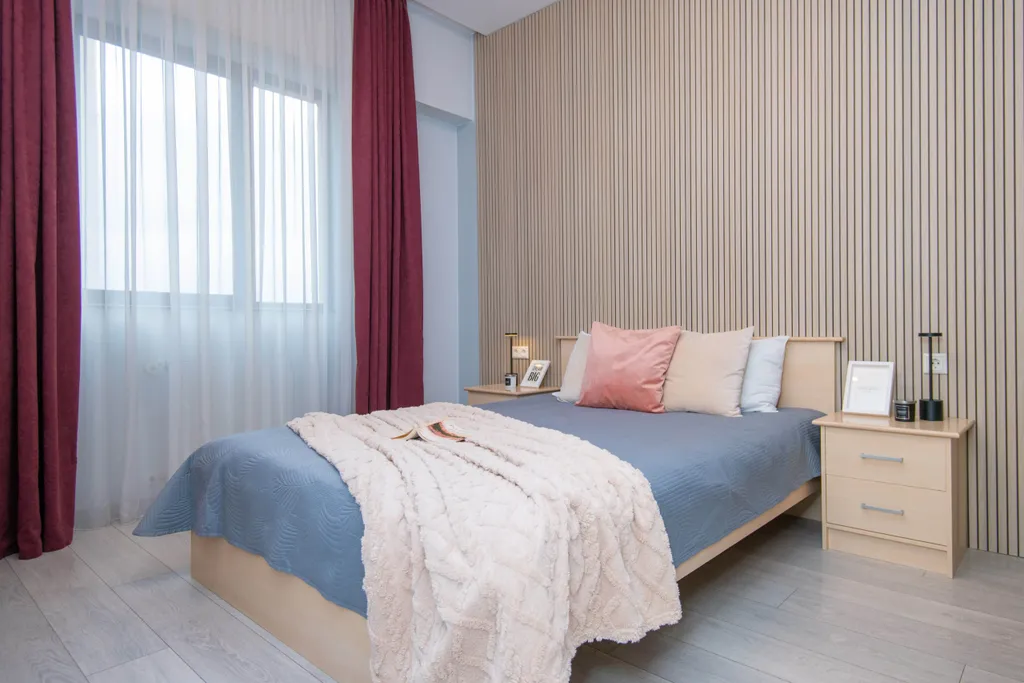 Уютные апартаменты с видом на колесо обозрения и город