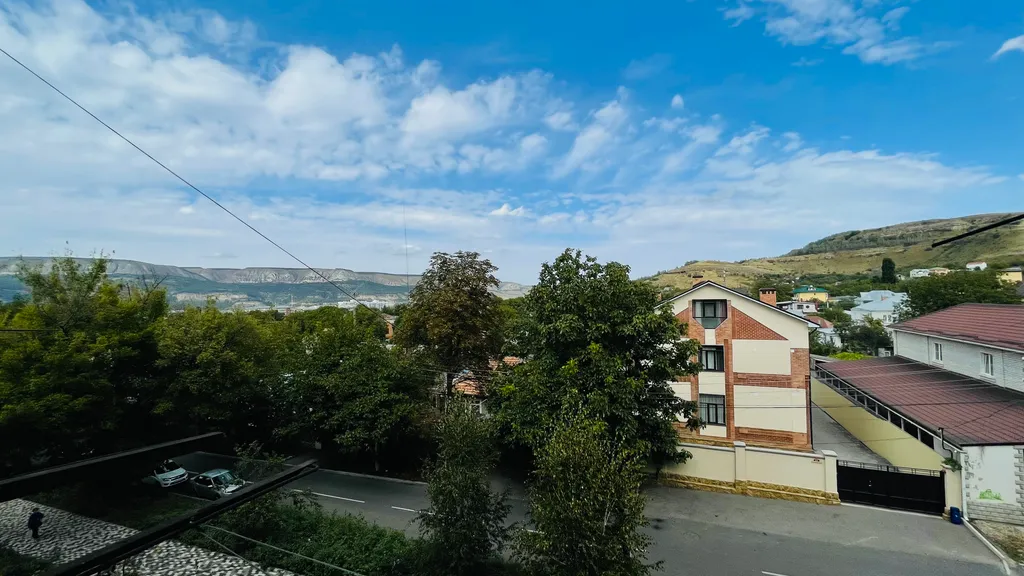 Уютная квартира с видом на горы Кавказа в курортном городе