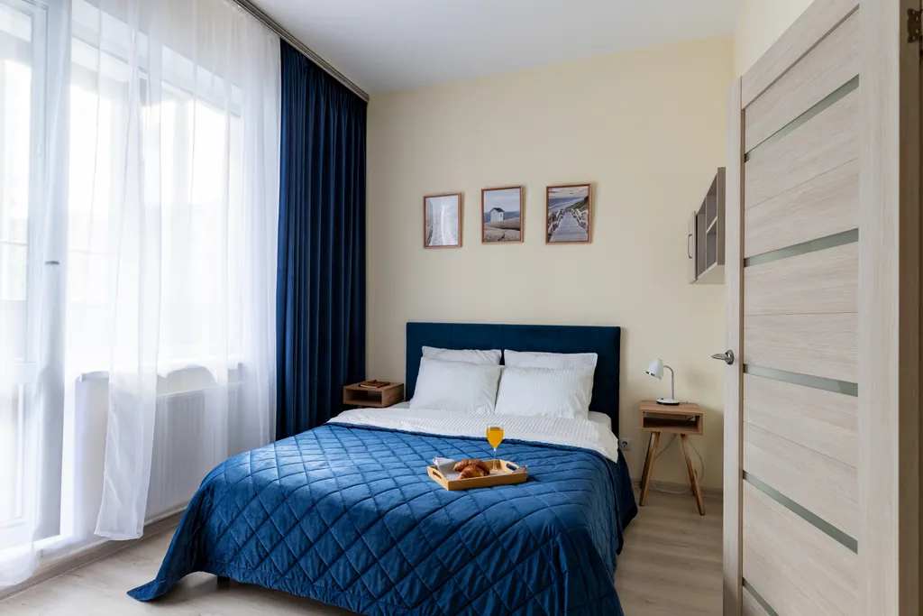 Евродвушка с большой лоджией