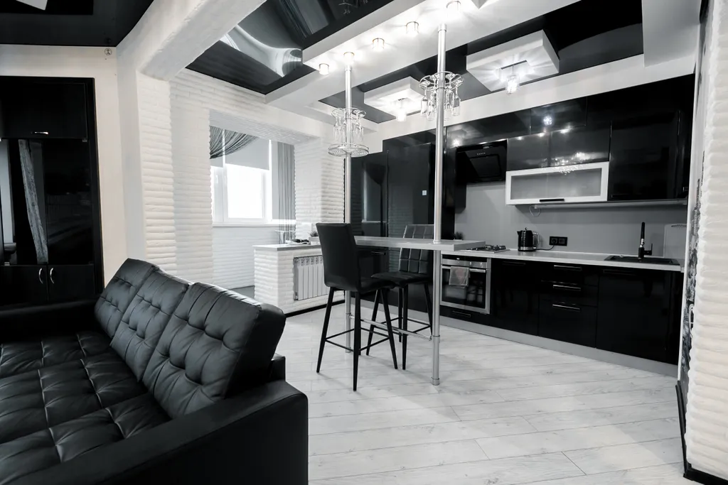 Дизайнерская студия в черно-белом стиле