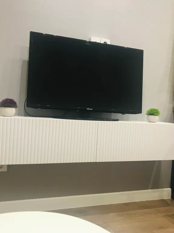 Уютная студия в новом доме, метро Горки 15 в минутах