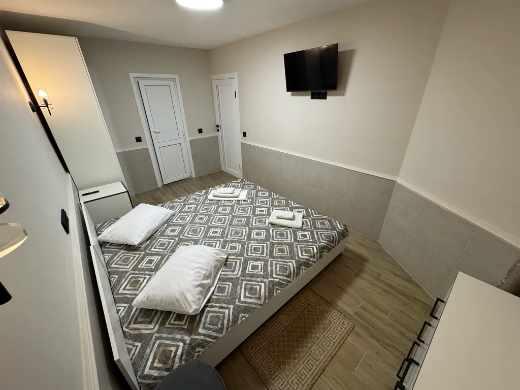 Квартира Квартира Улучшенный двухместный на 1 этаже — Геленджик