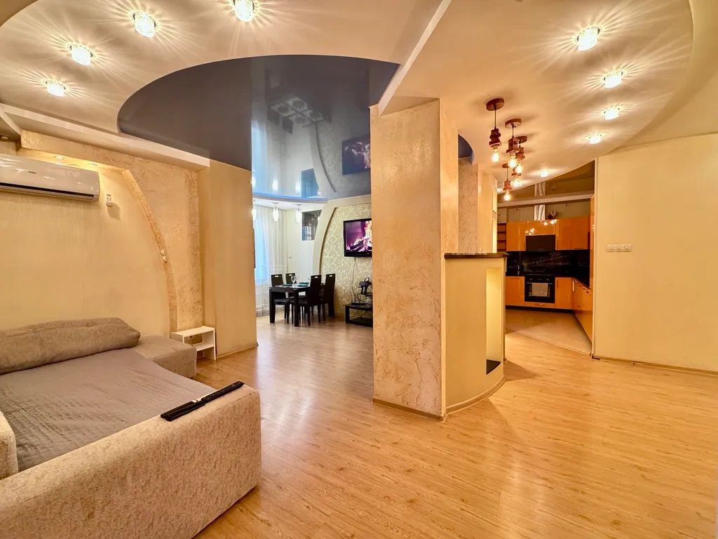 Комфортная двухкомнатная квартира