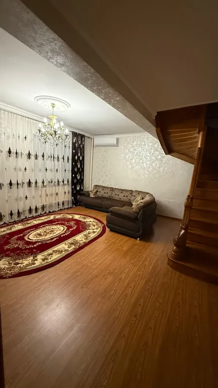 Коттедж Уютный дом в центре города — аренда посуточно в Махачкала