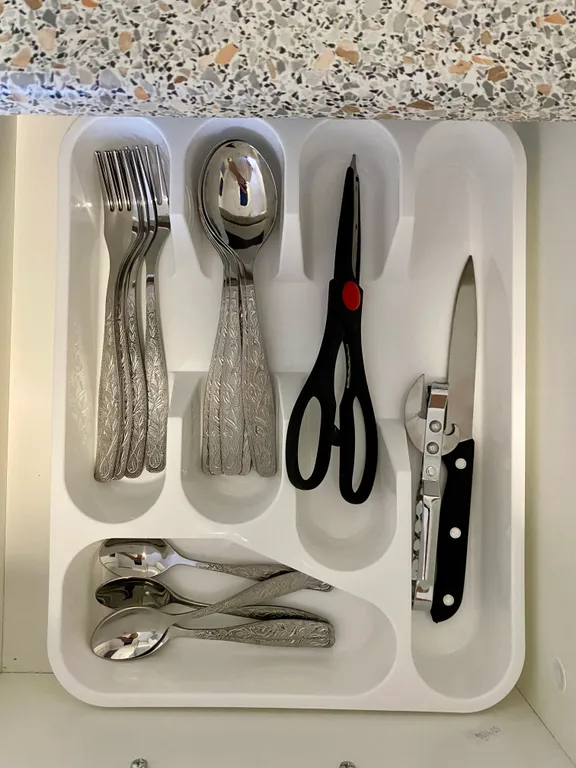 Современная квартира возле моря