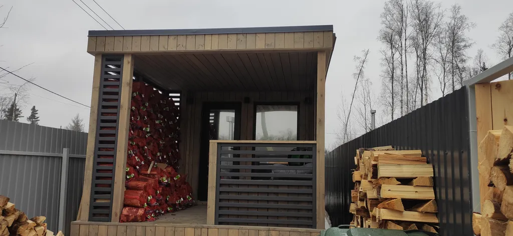 Уютный дом с печью-камином