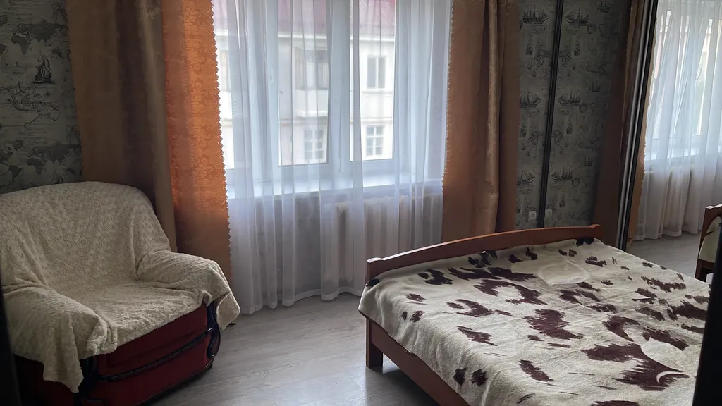 Двухкомнатная квартира в центре города октябрьский