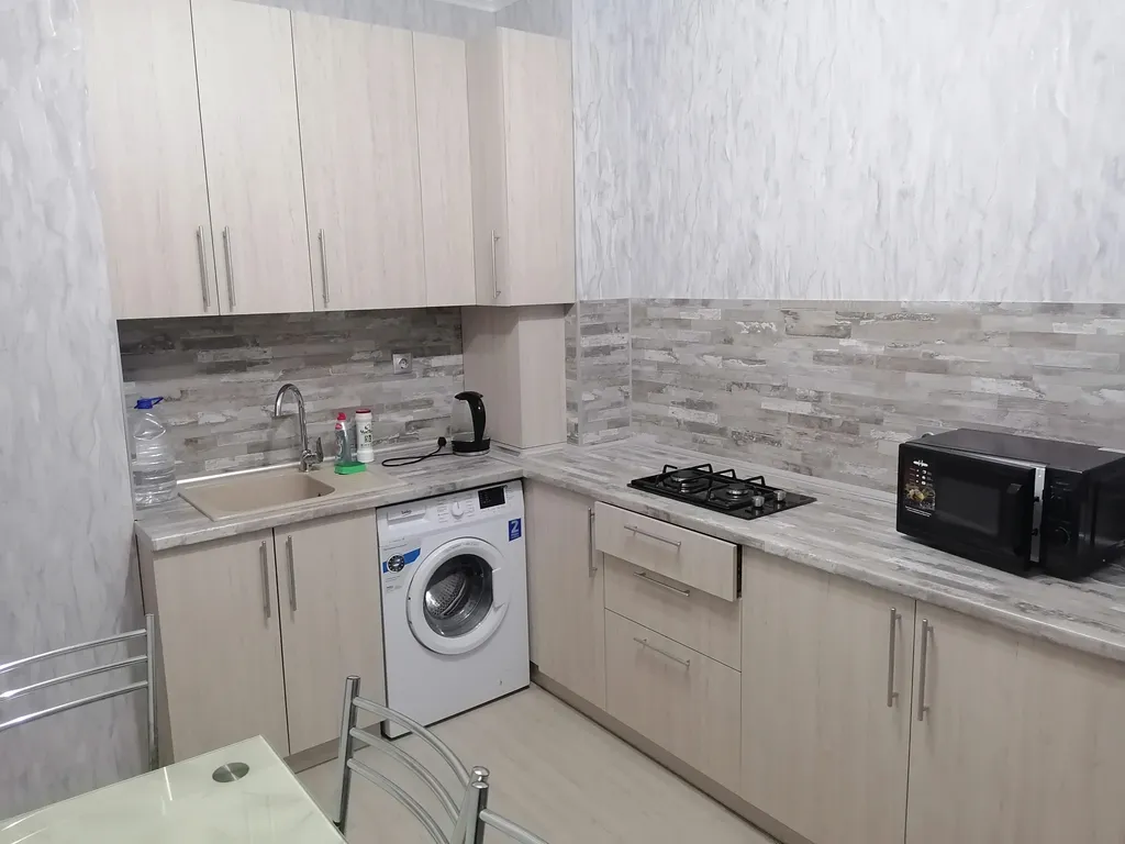 Уютная однокомнатная квартира — аренда посуточно в Каменск-Шахтинский