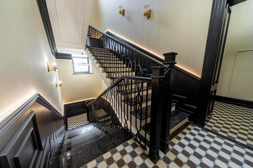 Квартира Двухуровневые апартаменты в особняке у Кремля — Москва