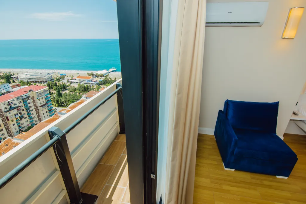 Апартамент с видом на море первая линия