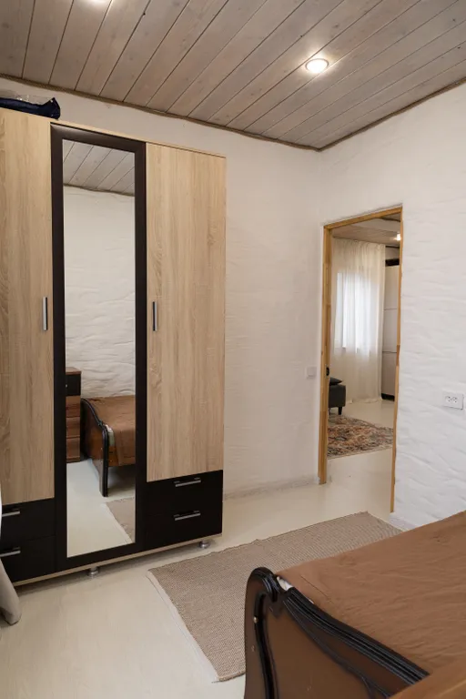 Квартира на 1 этаже дома с отдельным входом и террасой на Пчеловодов