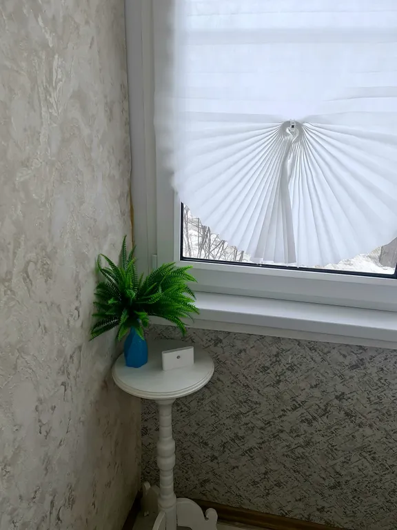 Комфортная тёплая квартира с камином возле двух стоматологий