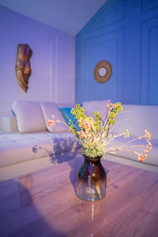 Уникальная локация-отдельный этаж из 3 комнат в спа-комплексе